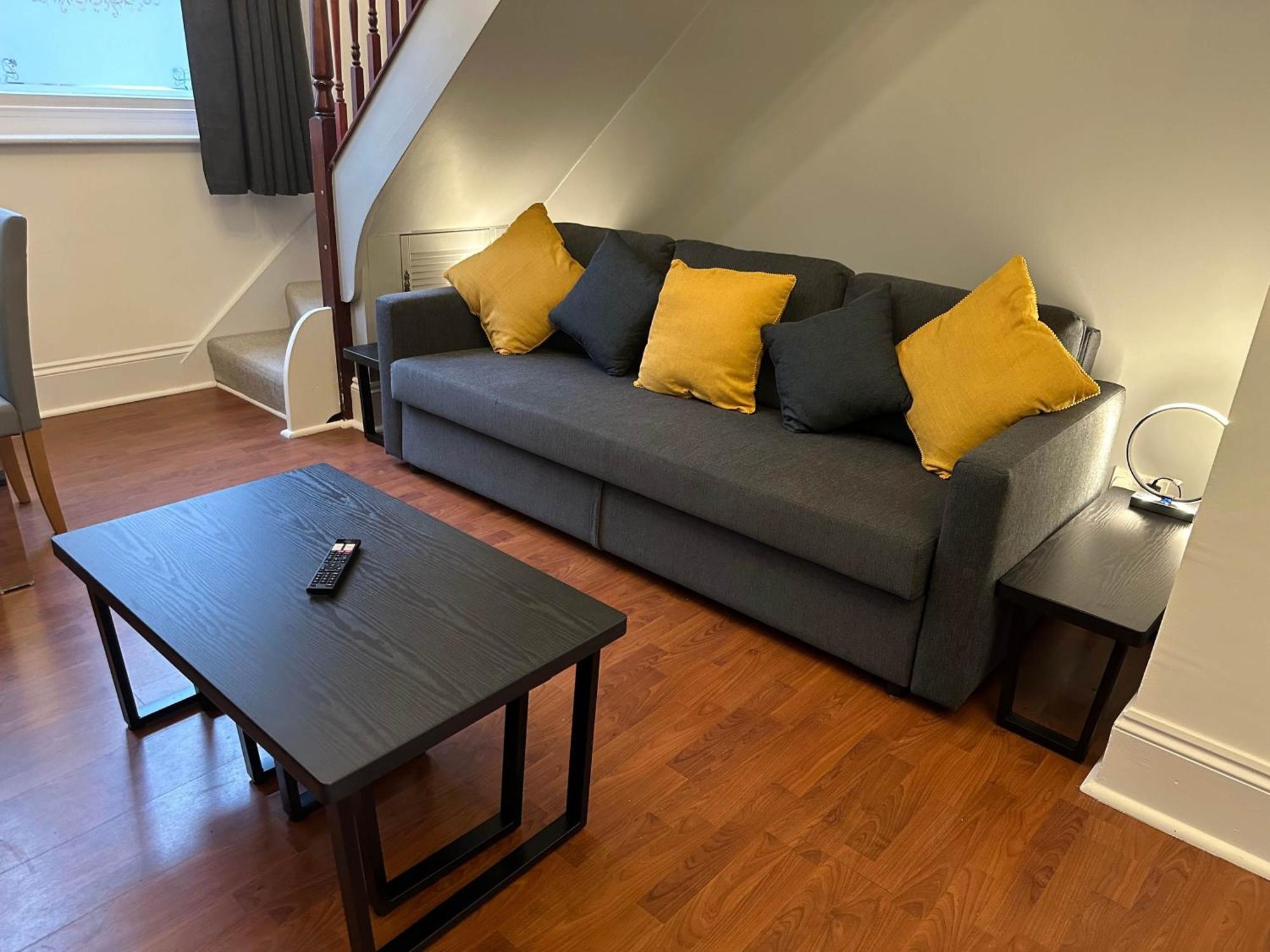 Hyde Brewery House - 2 Bedroom House With Parking Winchester Esterno foto